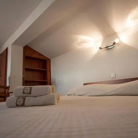 Apartment Biserka- Haus Lenko Stara Baska